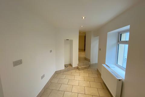 undefined, Milfield Rd, Llanelli