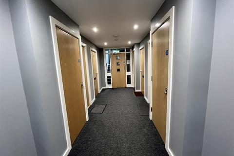 2 bedroom apartment for sale, Sycamore Court, Carrington Lane, Sale