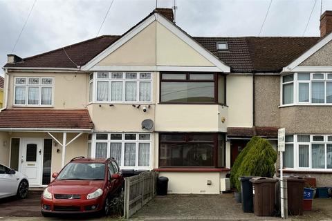 2 bedroom terraced house for sale, Granville Avenue, Feltham