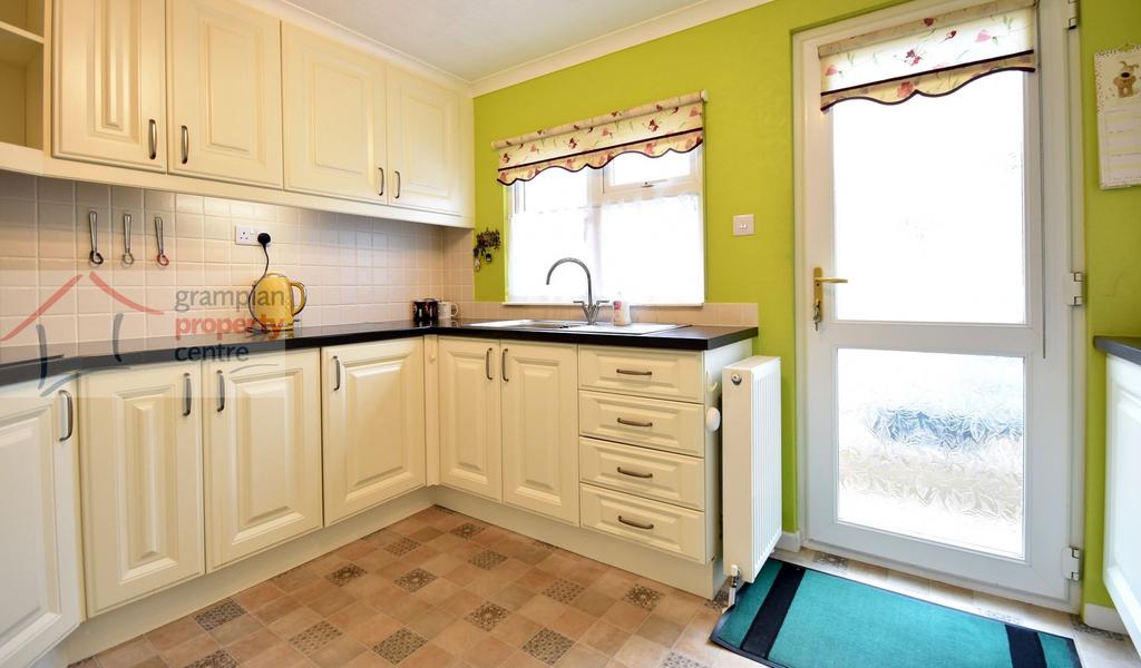 Kitchen .JPG