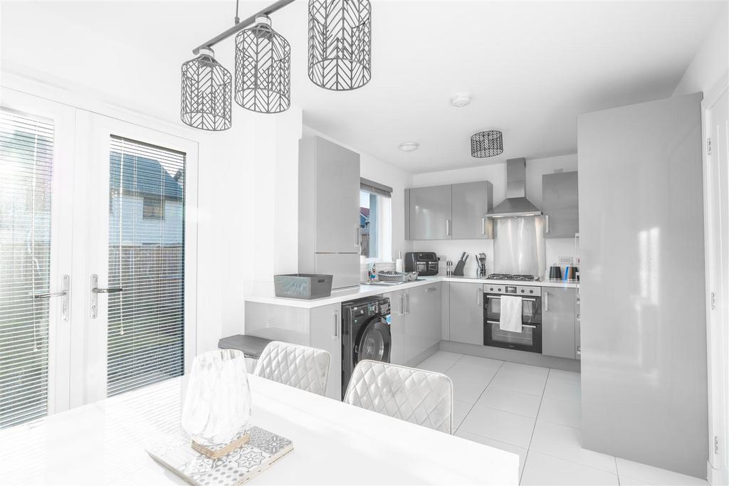 Kitchen.-1.jpg