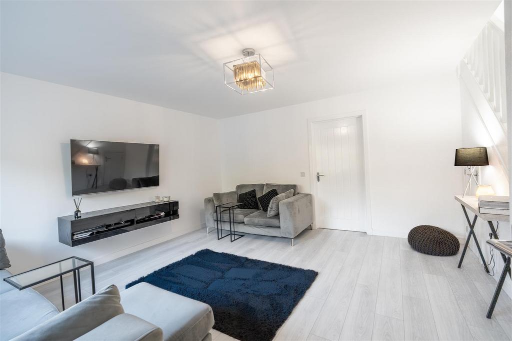 Lounge-2.jpg