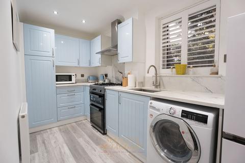 undefined, Staffords Place, Horley RH6