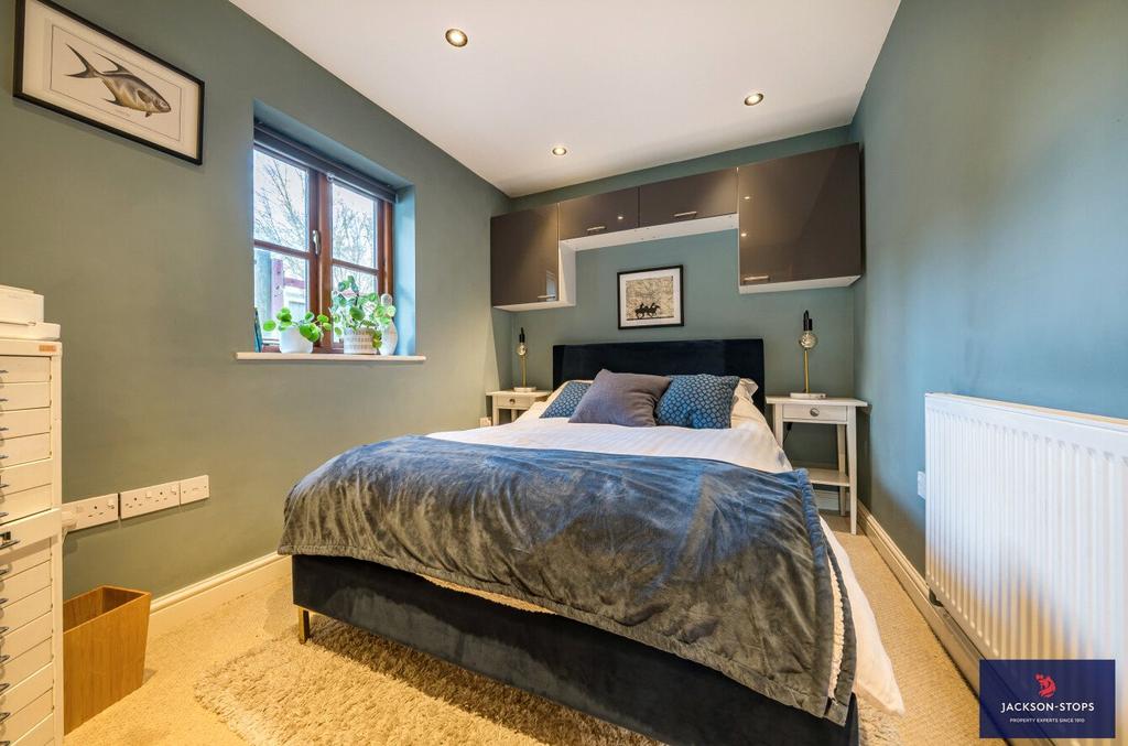 Bedroom 5 Study