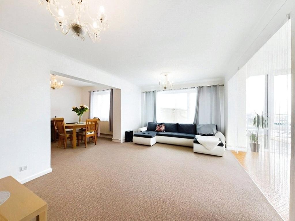Spacious Lounge