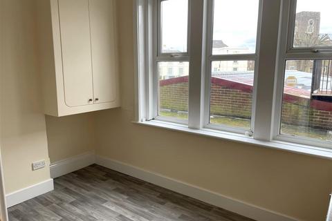 undefined, Beach Road, West Sussex BN17