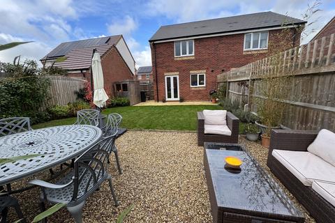 2 bedroom semi-detached house for sale, Nimrod Avenue, Southam, CV47