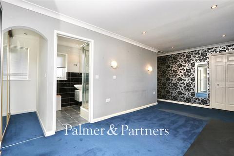 3 bedroom detached house for sale, Jervis Close, Holbrook, Ipswich, Suffolk, IP9