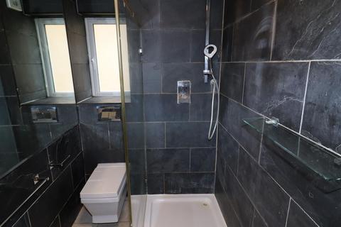 2 bedroom apartment to rent, Rossetti Road, South Bermondsey SE16