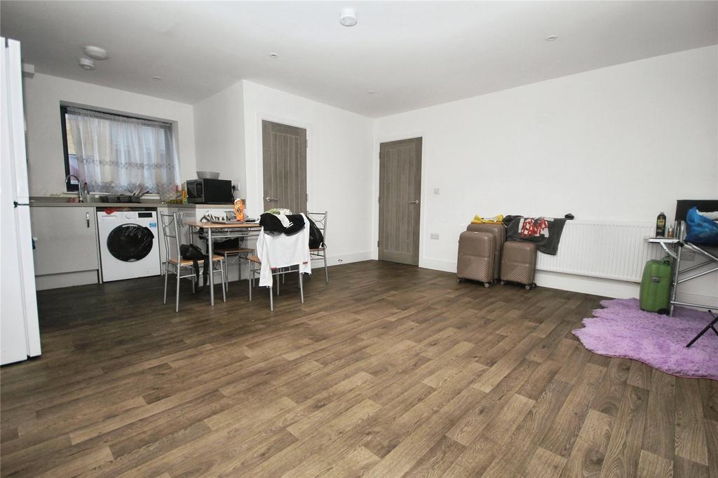 Kitchen/Reception