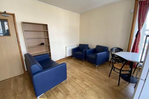 5 bedroom maisonette to rent, 9 Northgate Street, , Aberystwyth