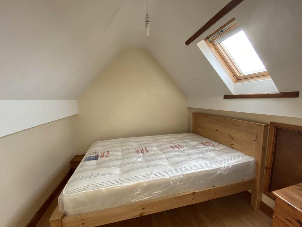 Bed 2