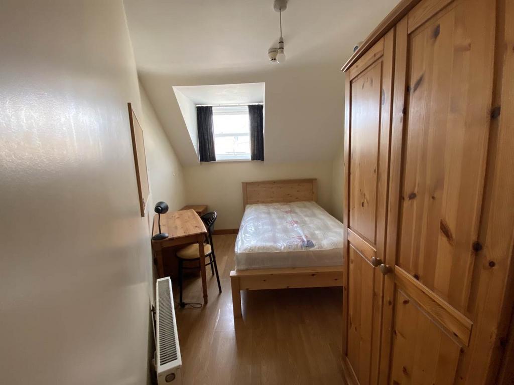 Bed 3