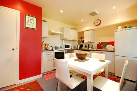 3 bedroom flat for sale, Maurer Court, Greenwich, London, SE10
