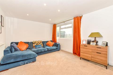 undefined, Fort Cumberland Road, Southsea PO4