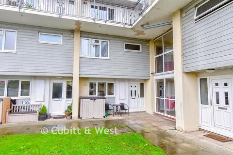 undefined, Fort Cumberland Road, Southsea PO4