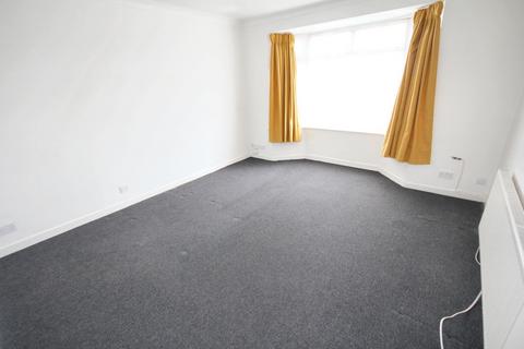 undefined, Bradshawe Waye, Uxbridge, UB8