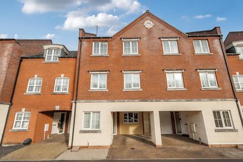 undefined, Chester Road North, Kidderminster