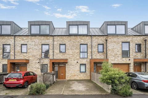undefined, Lordship Road, Northolt, NORTHOLT, UB5