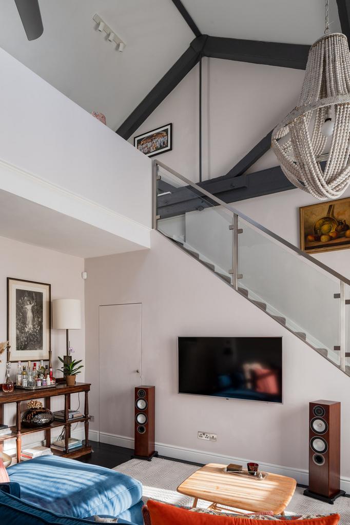 318530 - Independent Place, London E8 - high re...