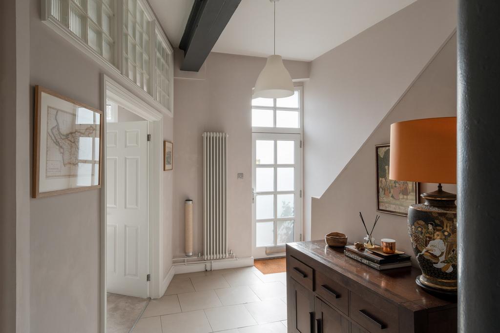 318520 - Independent Place, London E8 - high re...