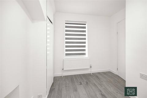 2 bedroom end of terrace house for sale, Mandeville Road, Enfield, London, EN3