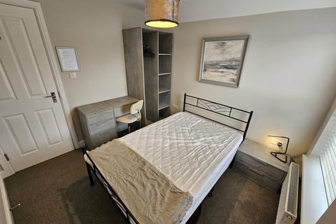 1 bedroom in a house share to rent, London Road, Northwich, Cheshire