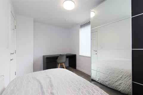 undefined, 3 Liverpool Road, Newcastle-under-Lyme ST5