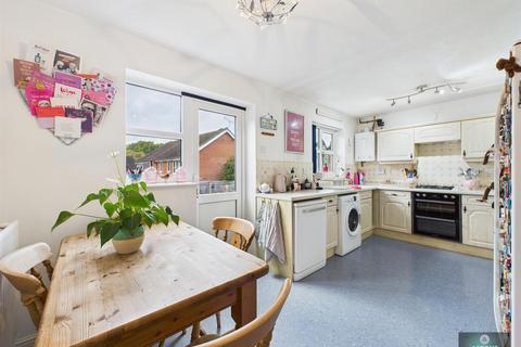undefined, Barber Close, Crawley RH10