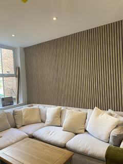 9 bedroom terraced house to rent, Davenport Avenue, Manchester M20