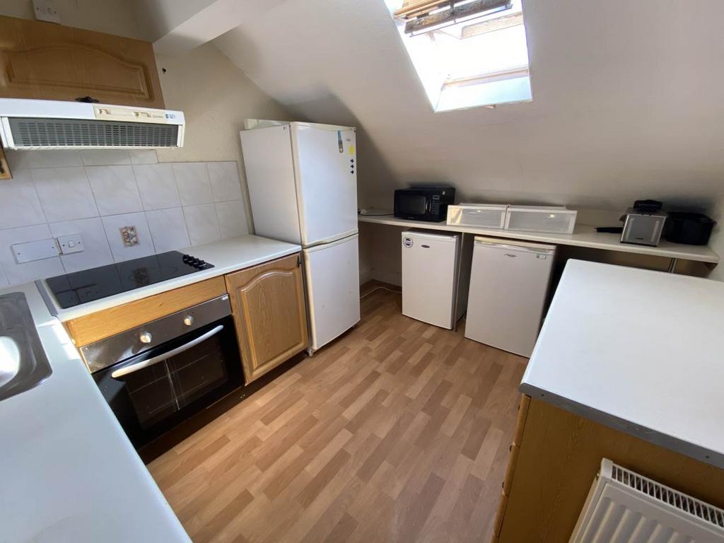 Kitchen 2
