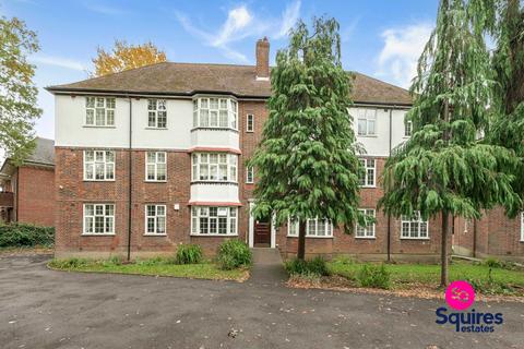 Holders Hill Road, Fernside Court Holders Hill Road, NW4