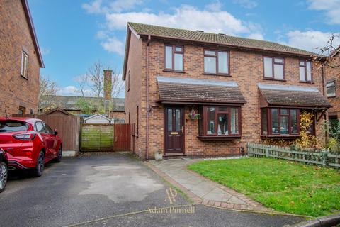 3 bedroom semi-detached house for sale, Rydal Close, Hinckley, LE10