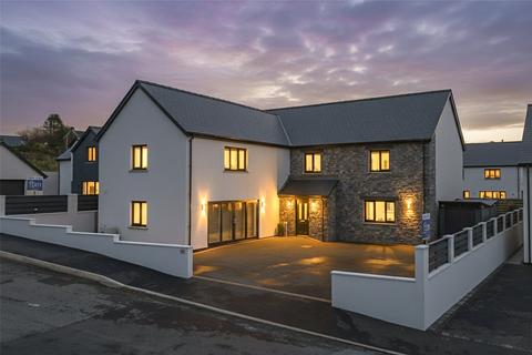 6 bedroom detached house for sale, Will Meadows, Freystrop, Haverfordwest, Pembrokeshire, SA62