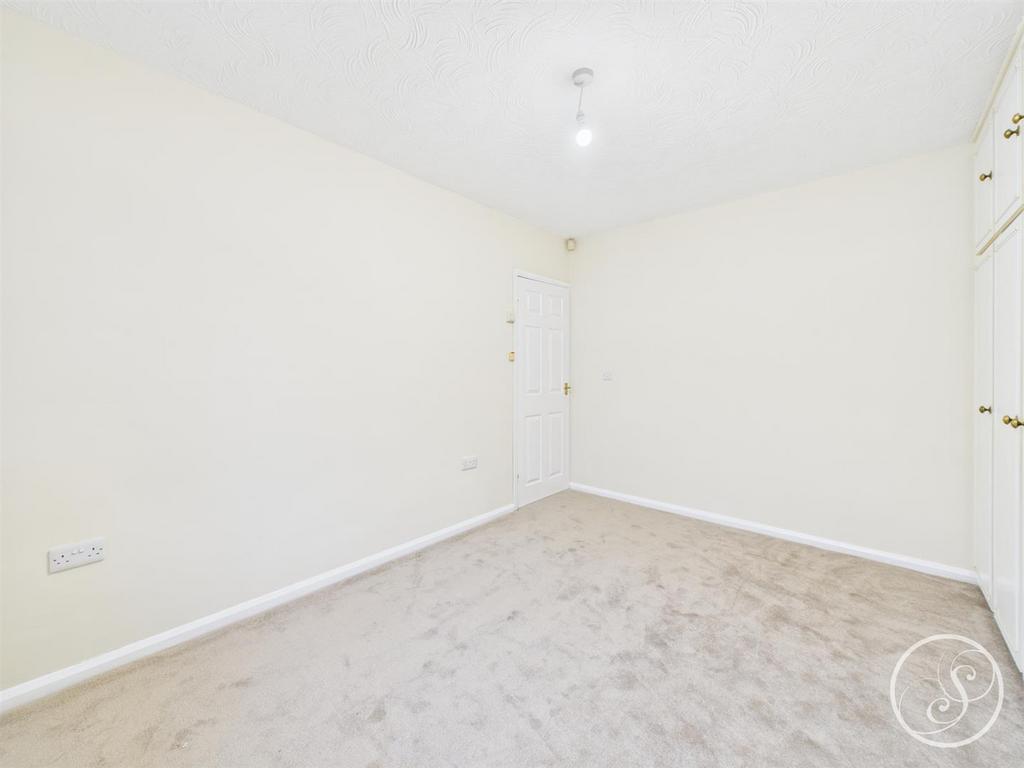 CAM02071 G0-PR0738-STILL010.jpg