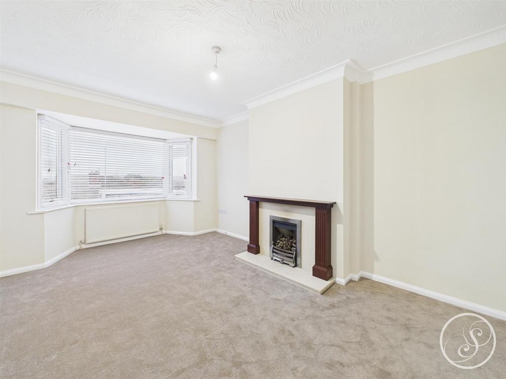 CAM02071 G0-PR0738-STILL003.jpg