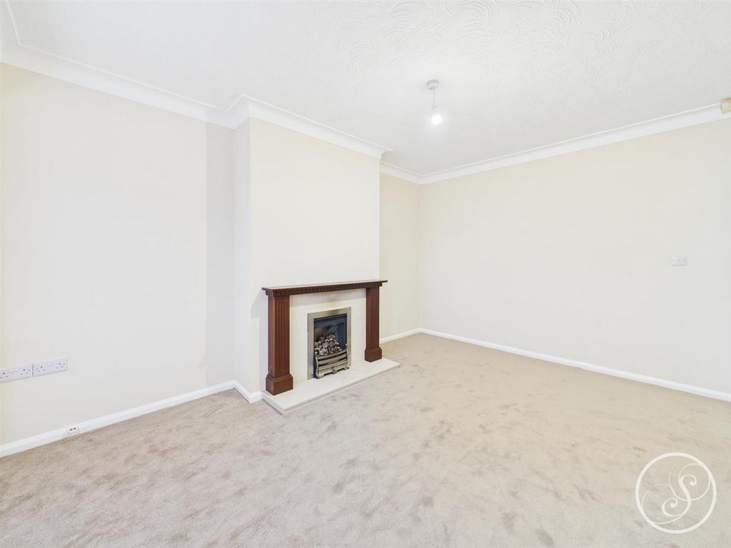 CAM02071 G0-PR0738-STILL004.jpg