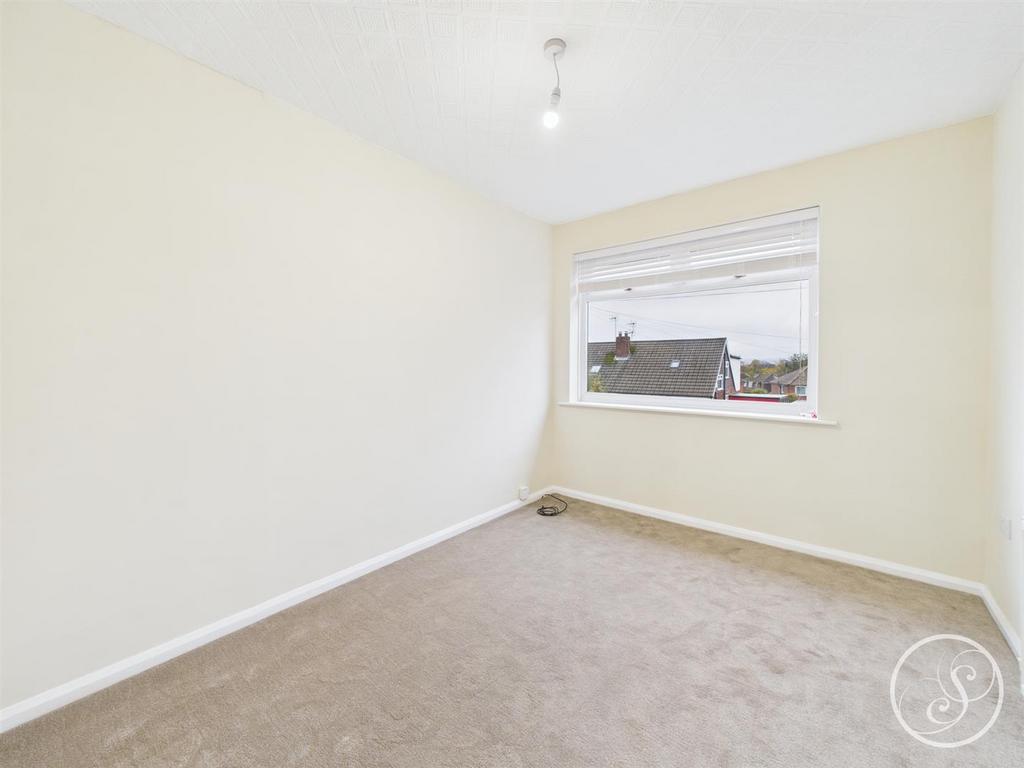 CAM02071 G0-PR0738-STILL001.jpg