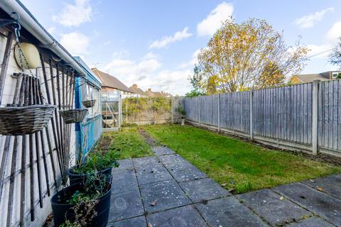 3 bedroom semi-detached house for sale, Shepherds Lane, Rickmansworth WD3