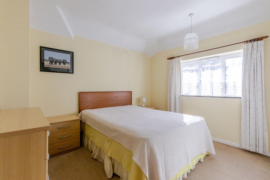 Bedroom 2 (3)