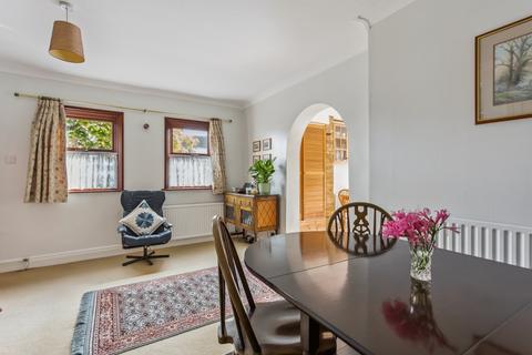 undefined, Willoughby Road, Langley SL3