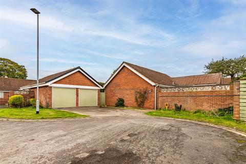 3 bedroom detached bungalow for sale, Pasture View, Gunthorpe