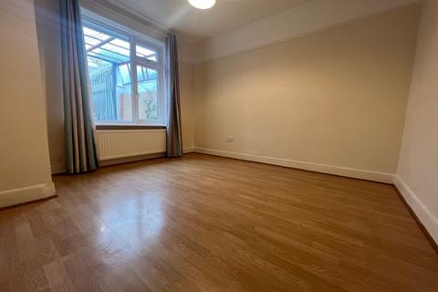 undefined, Mersea Gardens, Southampton SO19