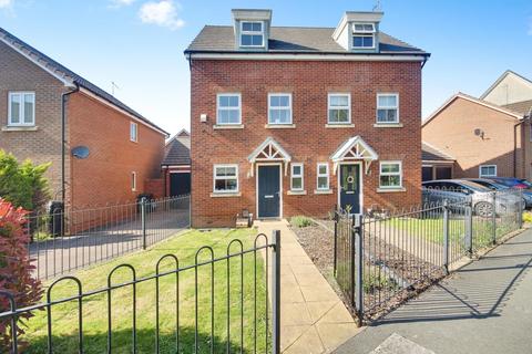 Brize Avenue, Kingsway, Gloucester, GL2