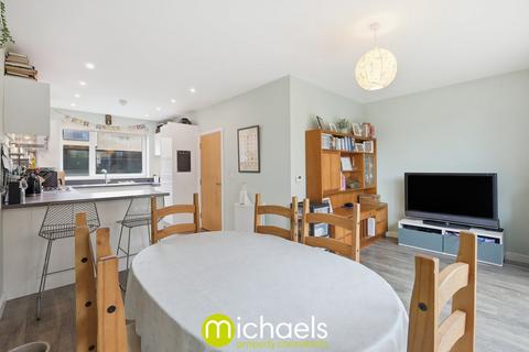 3 bedroom semi-detached house for sale, Endeavour Way, Colchester, Colchester, CO4