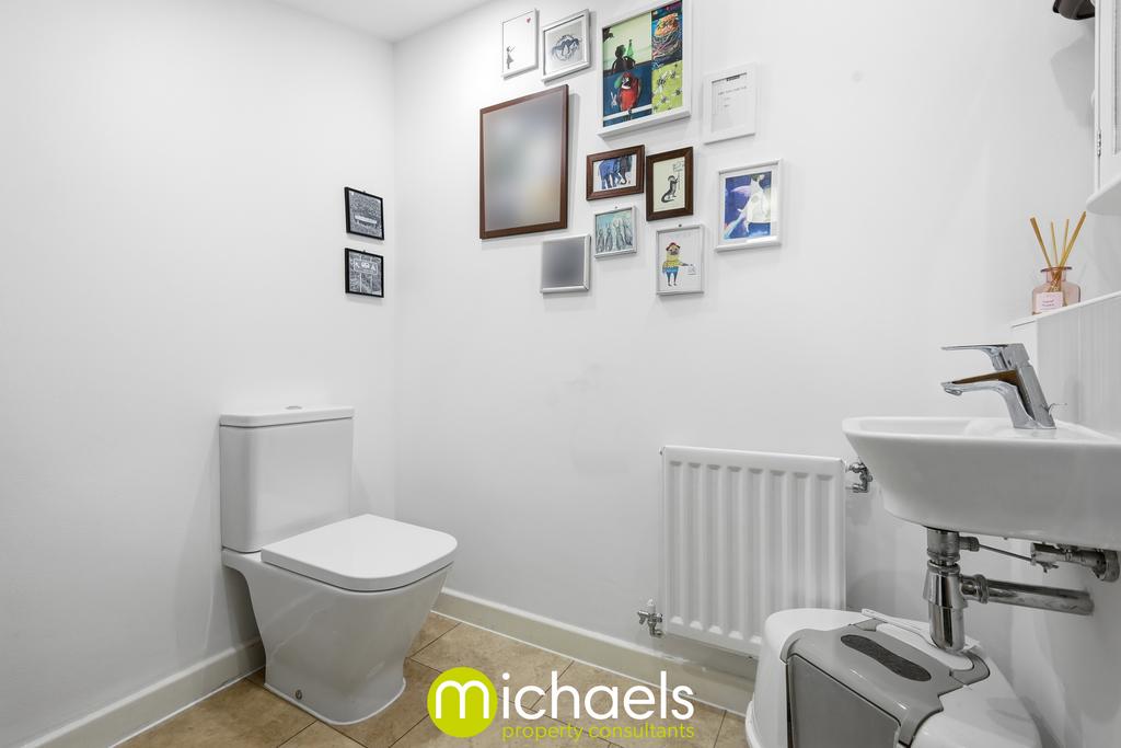 Cloakroom/Utility Space
