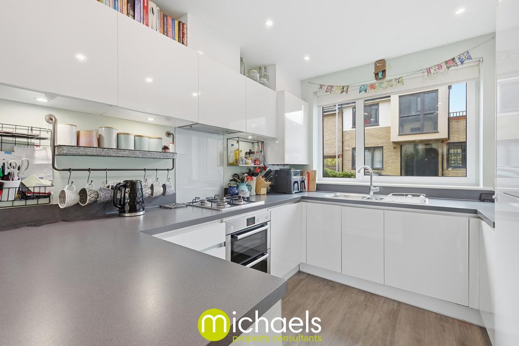 Kitchen/Dining Area