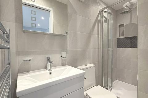 undefined, Skyfield Manor, West End Lane, Essendon, Hertfordshire, AL9