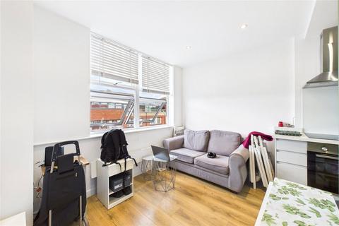 undefined, Victoria Road, Farnborough, Hampshire, GU14
