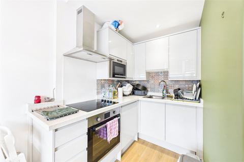 undefined, Victoria Road, Farnborough, Hampshire, GU14